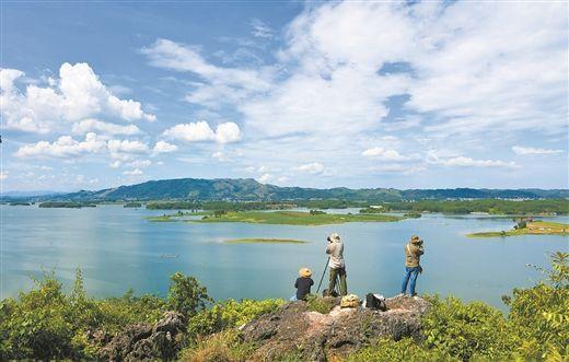 四、橫縣大小平山生態旅游區