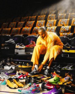 ?科嫂價格談攏了！科比Kobe 4「黑金」配色曝光，確認回歸發售！